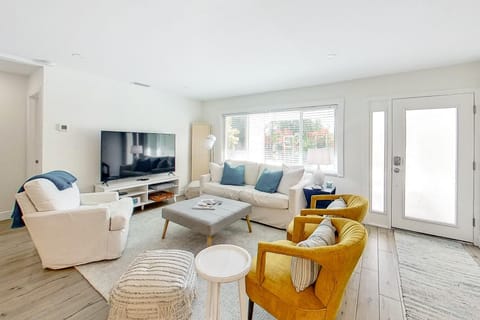 Alhambra Circle Memories House in Naples