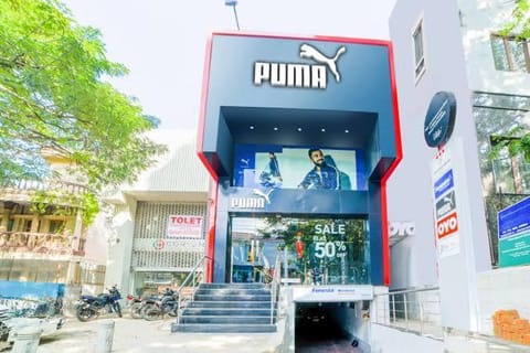 Property building, Street view