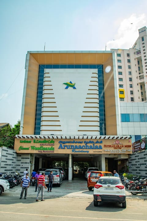 Property building, Facade/entrance