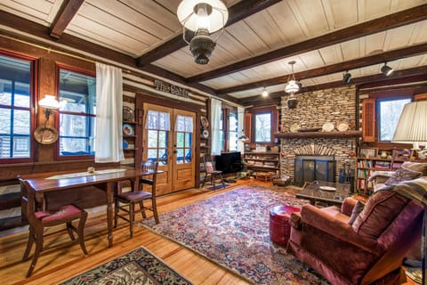 Mountain Peace House in Lake Junaluska