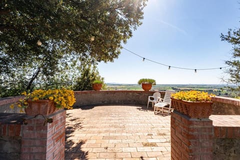 Patio, Day, Natural landscape, View (from property/room), Balcony/Terrace, Garden view