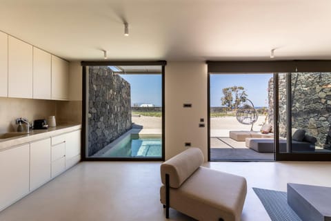 Natural landscape, Living room, Seating area, Pool view, Sea view, Swimming pool, sunbed