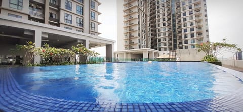 Property building, Swimming pool, Swimming pool