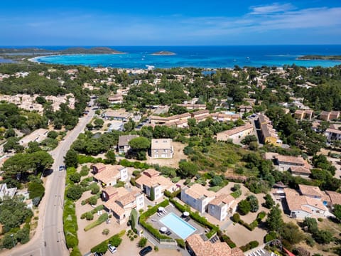 Property building, Neighbourhood, Beach, Location