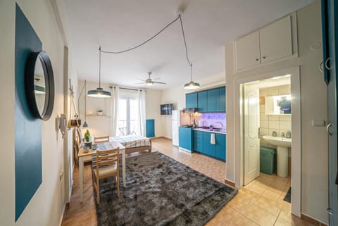 Living room, Photo of the whole room