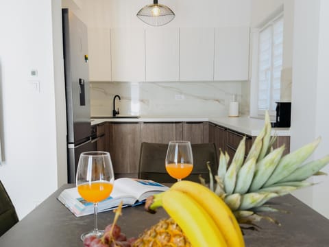 Apartments Piscina-Grey Apartment in Podstrana