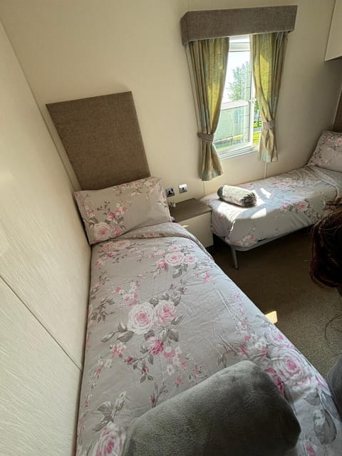 DaisyChain Getaways The perfect place to Stay Play and Getaway Apartment in Mersea Island