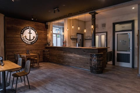 Living room, Lounge or bar