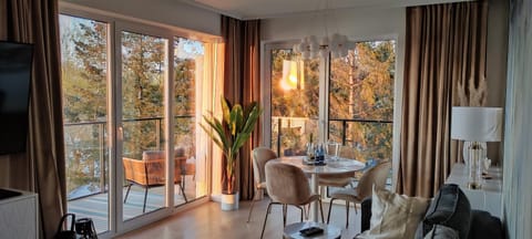Balcony/Terrace, Living room