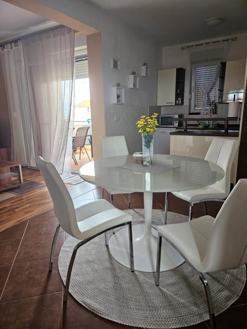 LUKA Apartman Pakoštane Apartment in Biograd na Moru