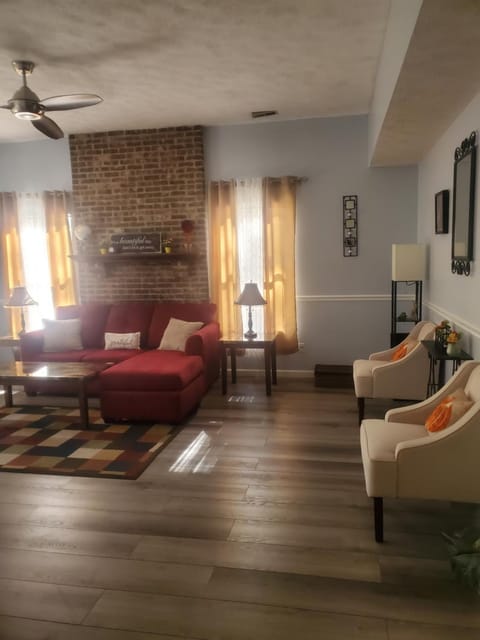 Cozy Indy Home House in Indianapolis