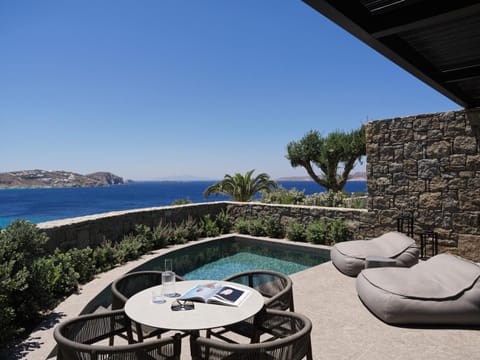 Natural landscape, Balcony/Terrace, Sea view, Swimming pool, furniture