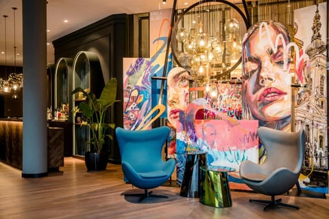 Lounge or bar