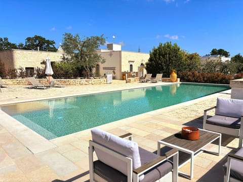 Pool view, Swimming pool, sunbed