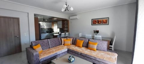 Lara Home, brand new, modern and with a great view Apartment in Sarandë