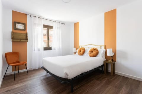 Stylish&bright Close To Subway Apartment in L'Hospitalet de Llobregat