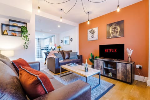 TV and multimedia, Living room