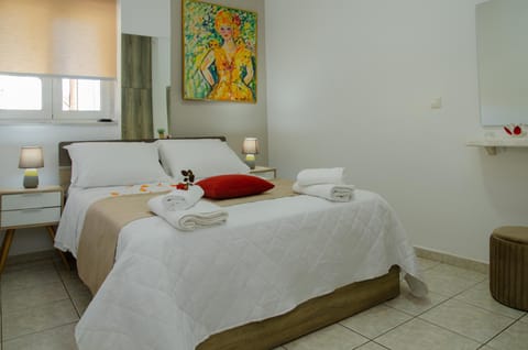 Cozy Home (close to the beach) House in Agia Marina