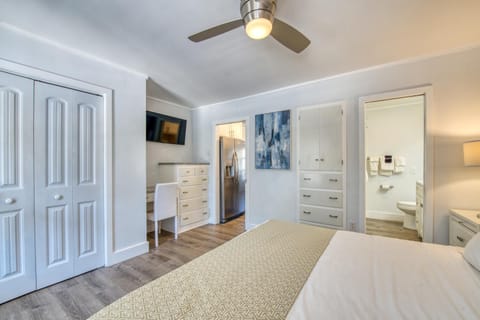 Mill House Hideaway Apartment in Flat Rock