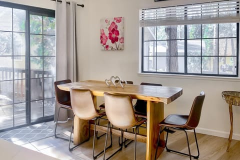 Fun In The Sun Cabin Cabin in Groveland