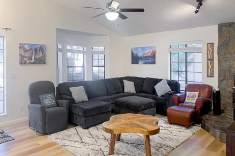 Fun In The Sun Cabin Cabin in Groveland