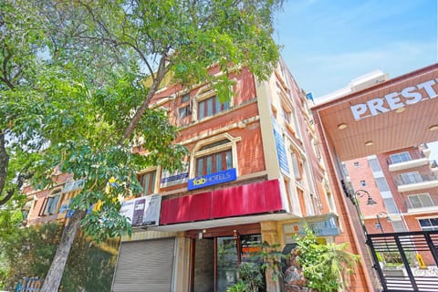 Property building, Facade/entrance