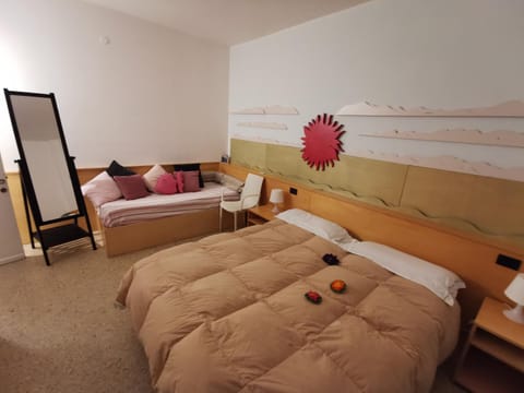 Tonino Basso camere Nuova Gestione Bed and Breakfast in Vernazza