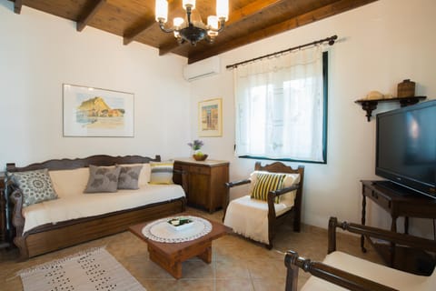 Villa Pefka House in Nikiti