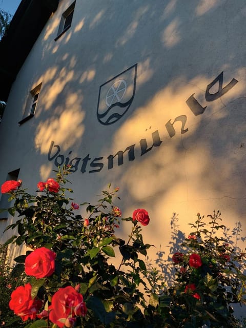 Property building, Day, Property logo or sign, Natural landscape, Street view, Time of day, Sunset