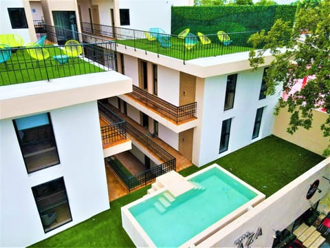 Pool view, Swimming pool
