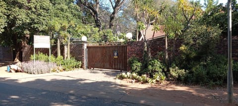 Facade/entrance, Street view