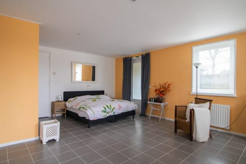 De vrienden van Sir Bed and Breakfast in Zeeland, Netherlands