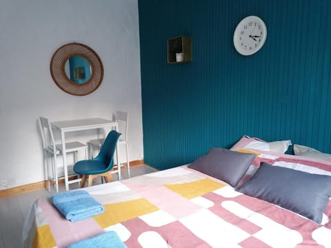 Studio tout équipé 30 min de Paris, 3' Evry, 10' Orly Apartment in Île-de-France