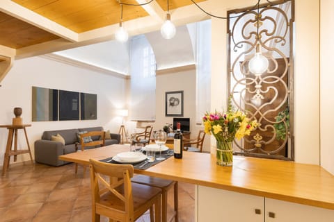 Living room, Dining area