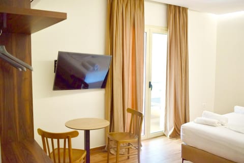 ADRIATIK Hotel Hotel in Vlorë