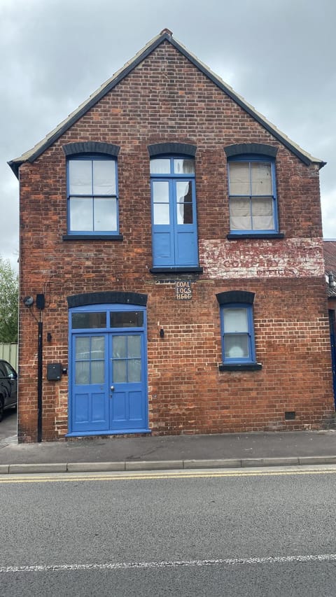 Upstairs river apartment Apartment in Gloucester