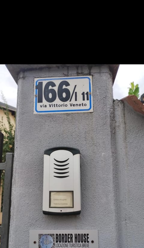 Border House Apartment in Gorizia