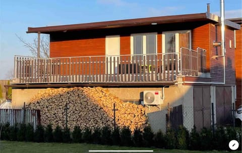 Property building, Balcony/Terrace