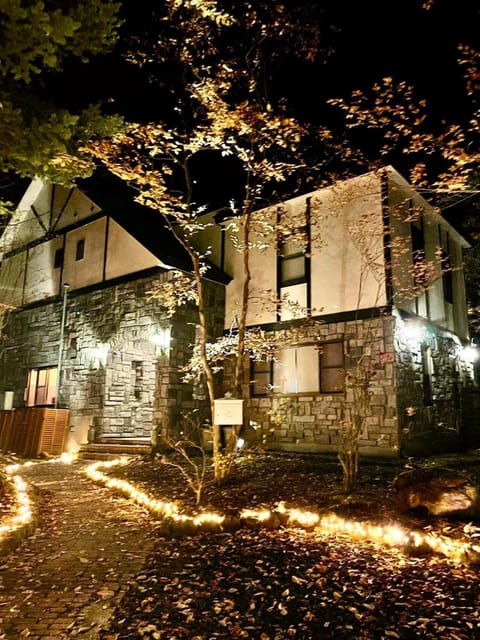 Property building, Night