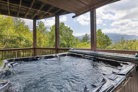 Cabin Fever Lodge #750 Cabin in Pittman Center