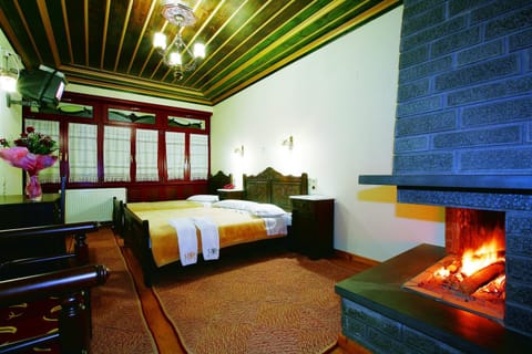 ΔΡΑΚΟΛΙΜΝΗ Hotel in North Macedonia