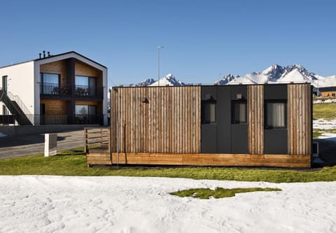 Property building, Winter