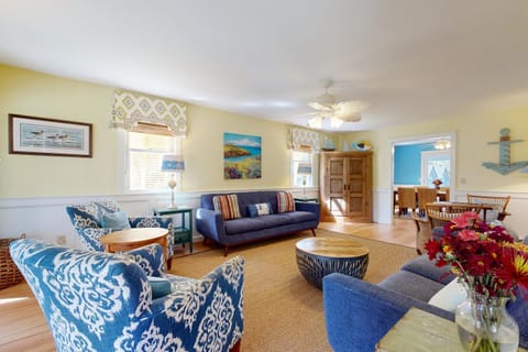 2714 Bayonne Street House in Sullivans Island