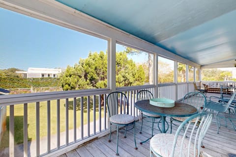 2714 Bayonne Street House in Sullivans Island