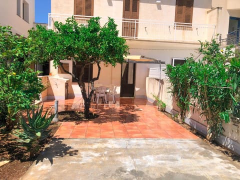 Property building, Garden