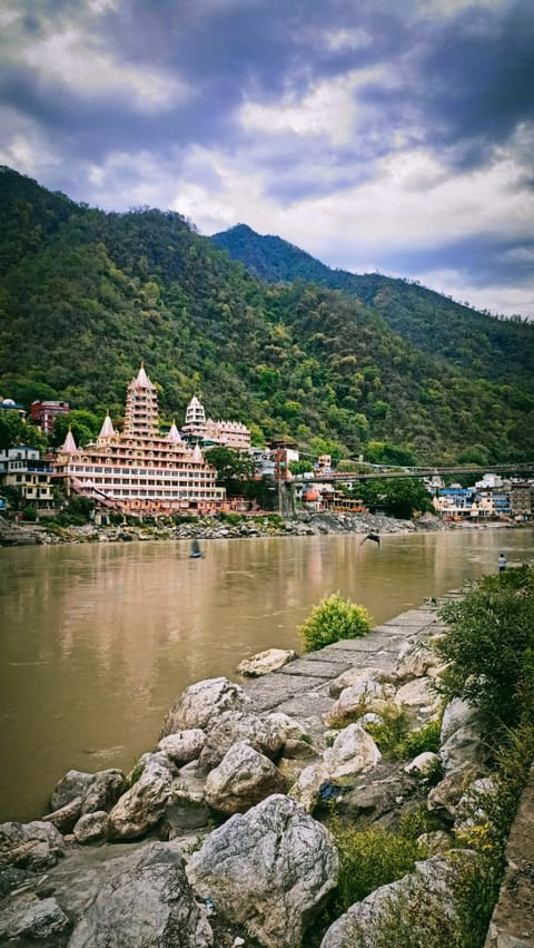 Nearby landmark, Natural landscape, Mountain view, River view