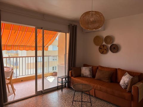 Appartement vue mer au Lavandou Apartment in Le Lavandou