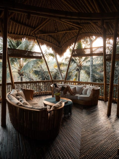 Tower House - 4 bds Eco Bamboo House, River View Villa in Abiansemal