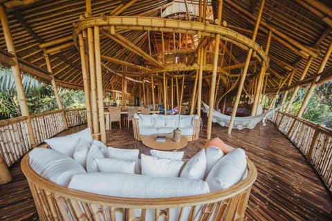 Tower House - 4 bds Eco Bamboo House, River View Villa in Abiansemal