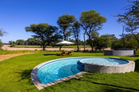 Garden, River view, Swimming pool